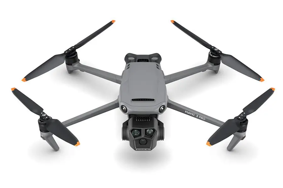 DJI Mavic 3 Pro Drone Photographer